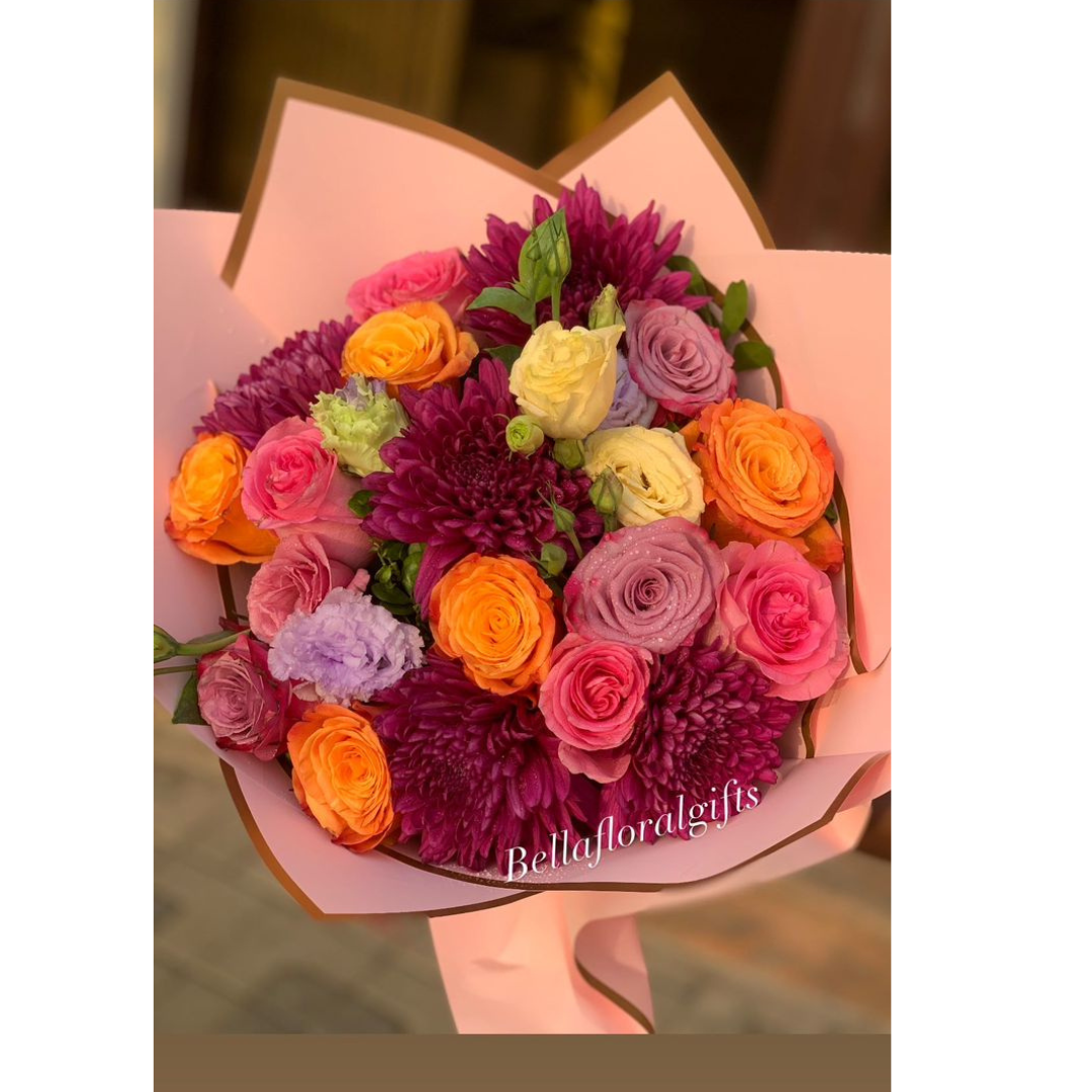 Roses, Lisianthus and chrysanthemums – Mix flowers