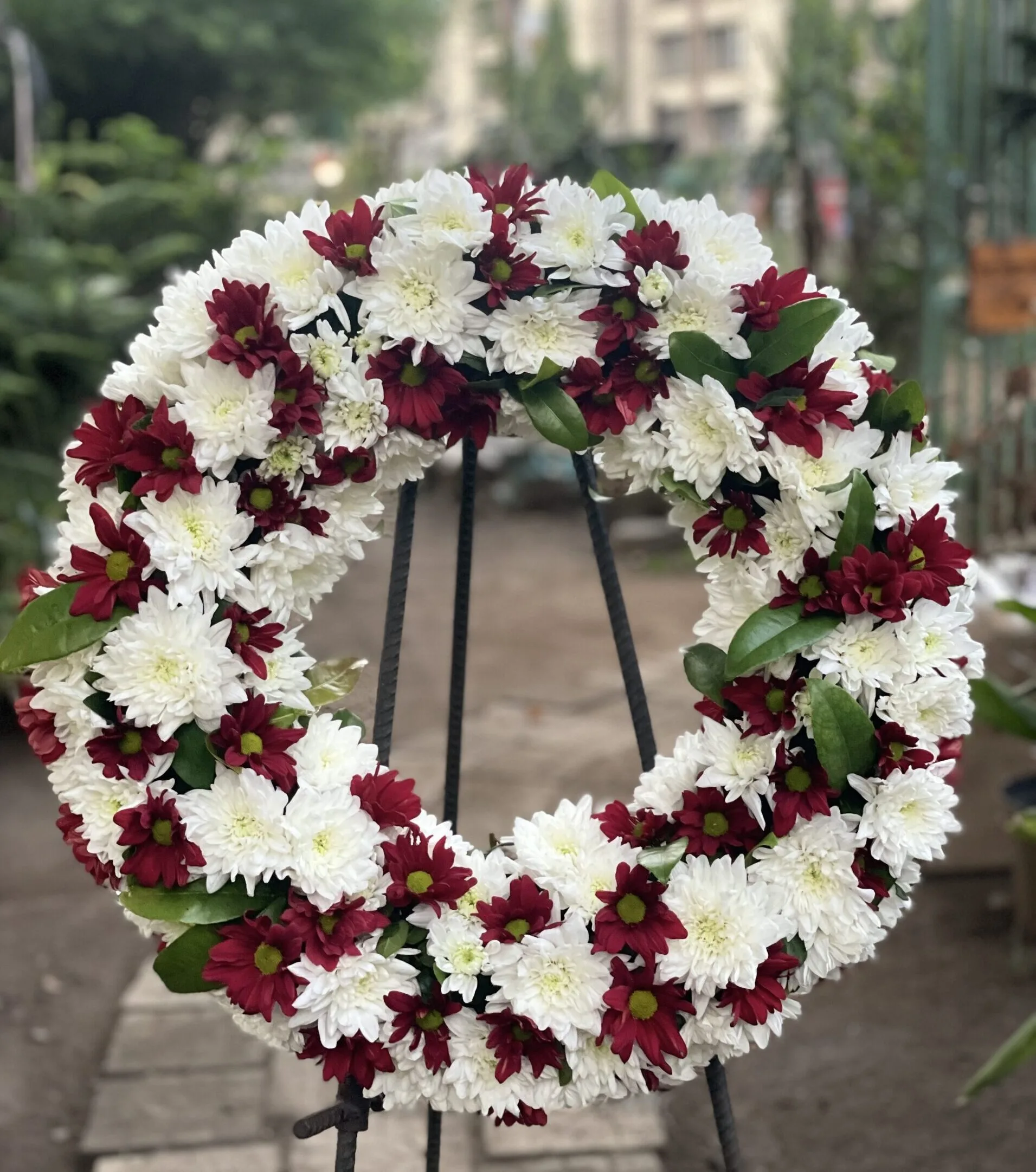 Burial wreath